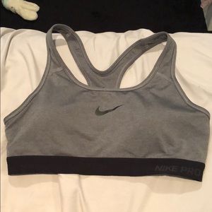NIKE PRO padded sports bra